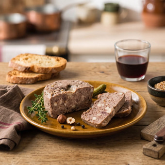 Terrine de chevreuil aux noisettes