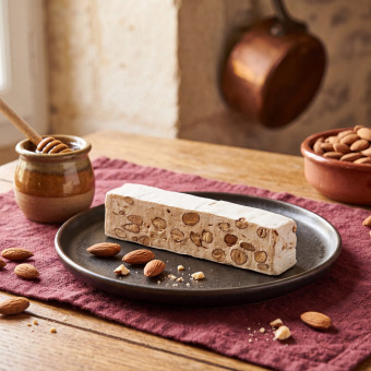 Nougat tendre aux amandes