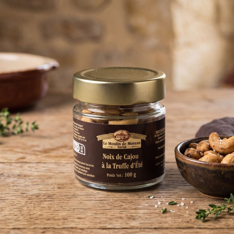 Noix de cajou grillées et salées à la truffe d'été