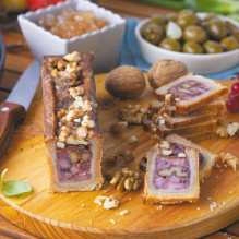 Le pâté en croûte cocktail aux noix 400g