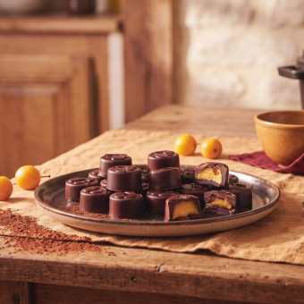 Chocolats noirs fourrés à la mirabelle