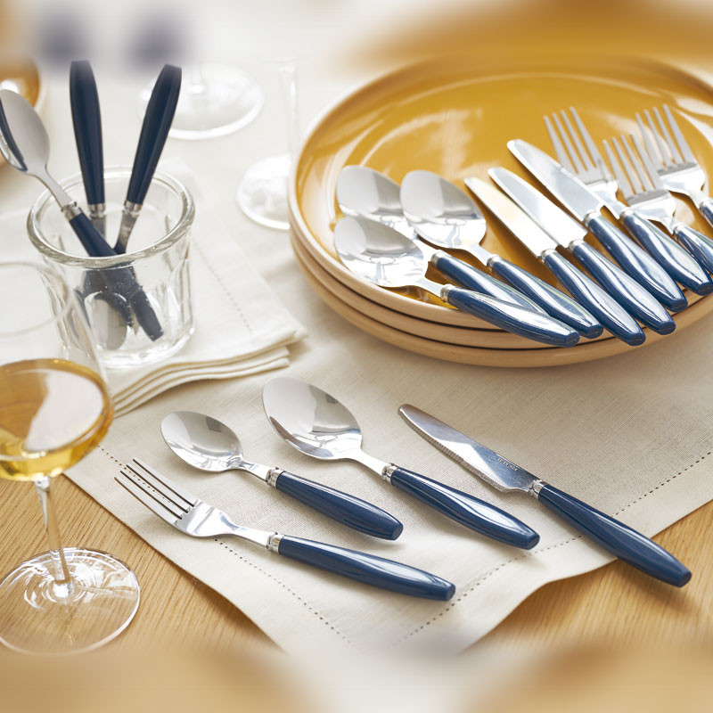 Ménagère 16 pièces