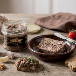 Terrine de campagne à l'ail